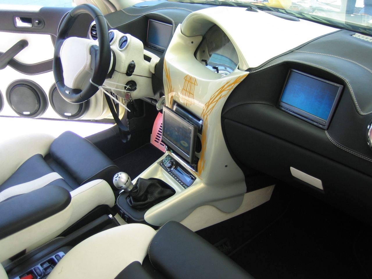 recaro06_146.jpg