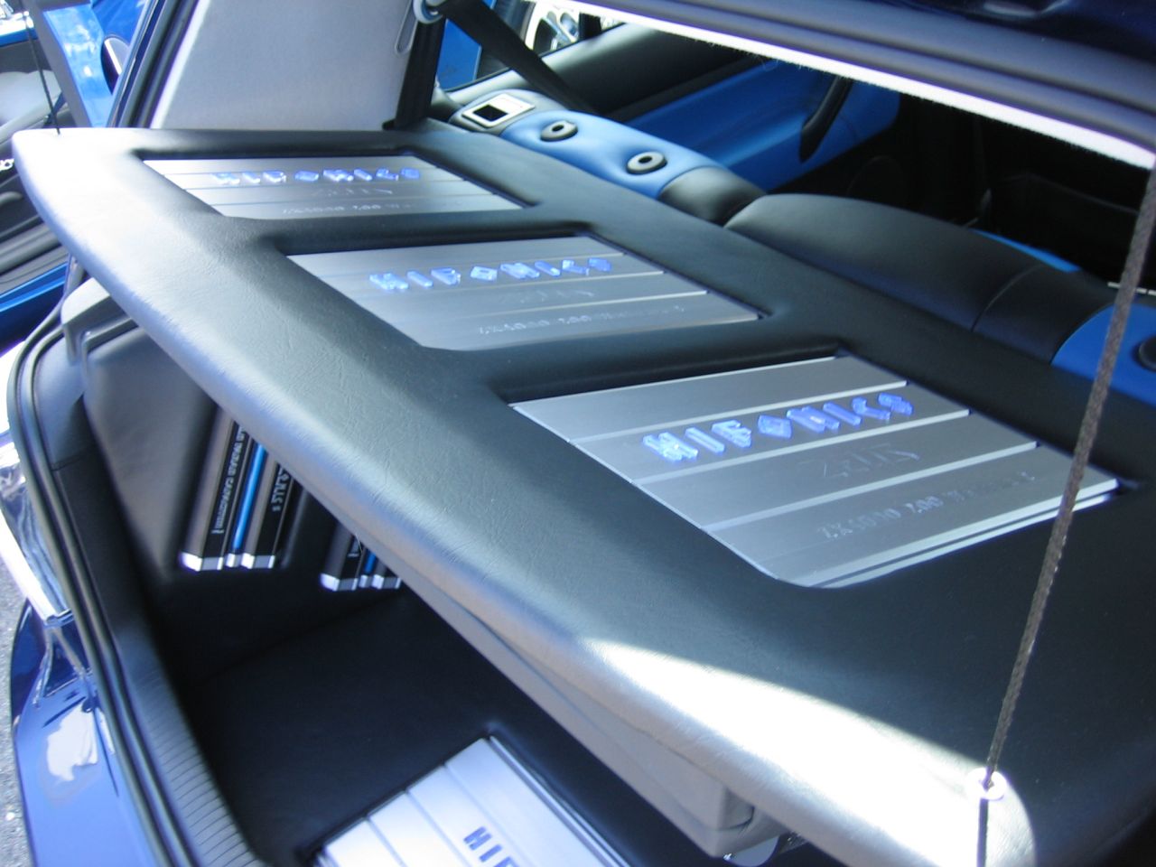 recaro06_70.jpg