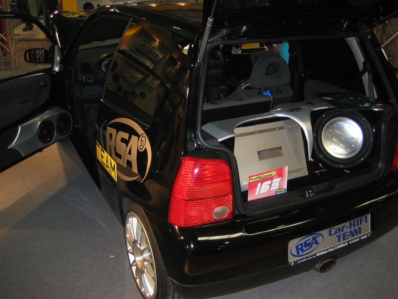 Car_Sound_06_122.jpg