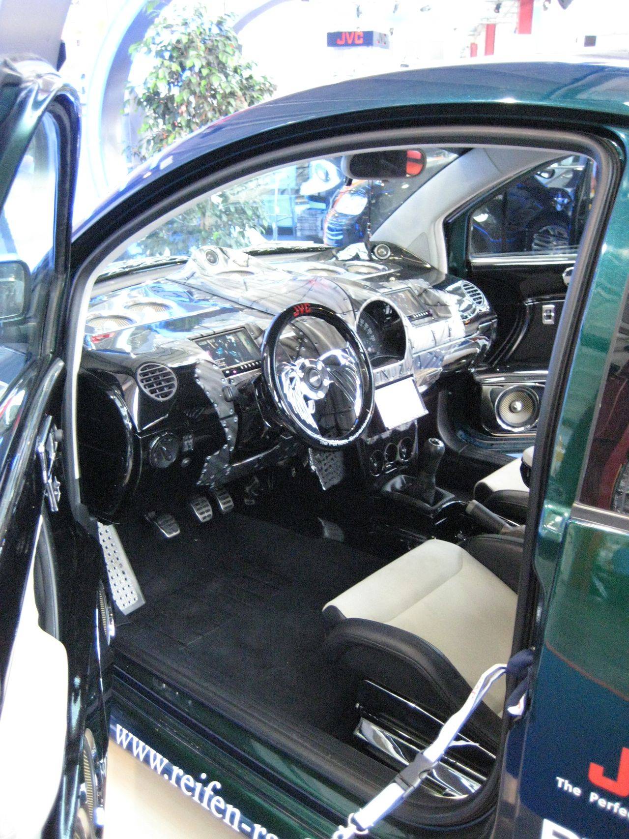 Car_Sound_Sinsheim_2008_041.jpg