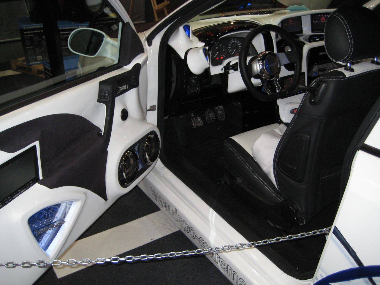 Car_Sound_Sinsheim_2008_280.jpg